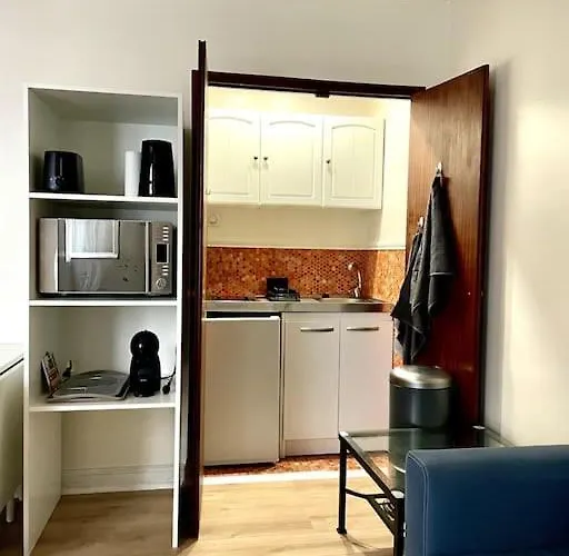 Anthony's Paris